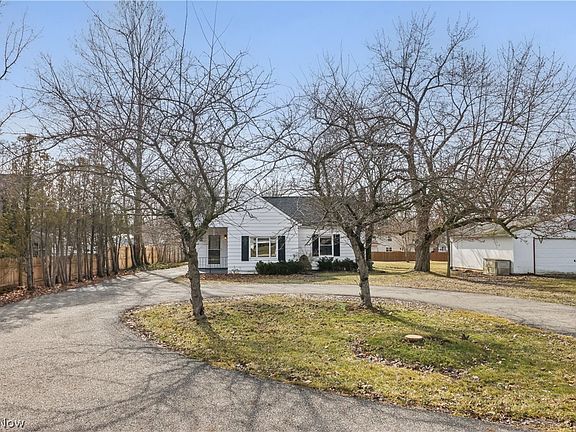 3rd image of 4544 Fishcreek Rd