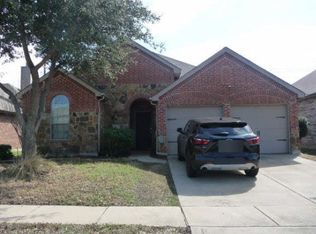 2018 Dripping Springs Dr, Forney, TX 75126