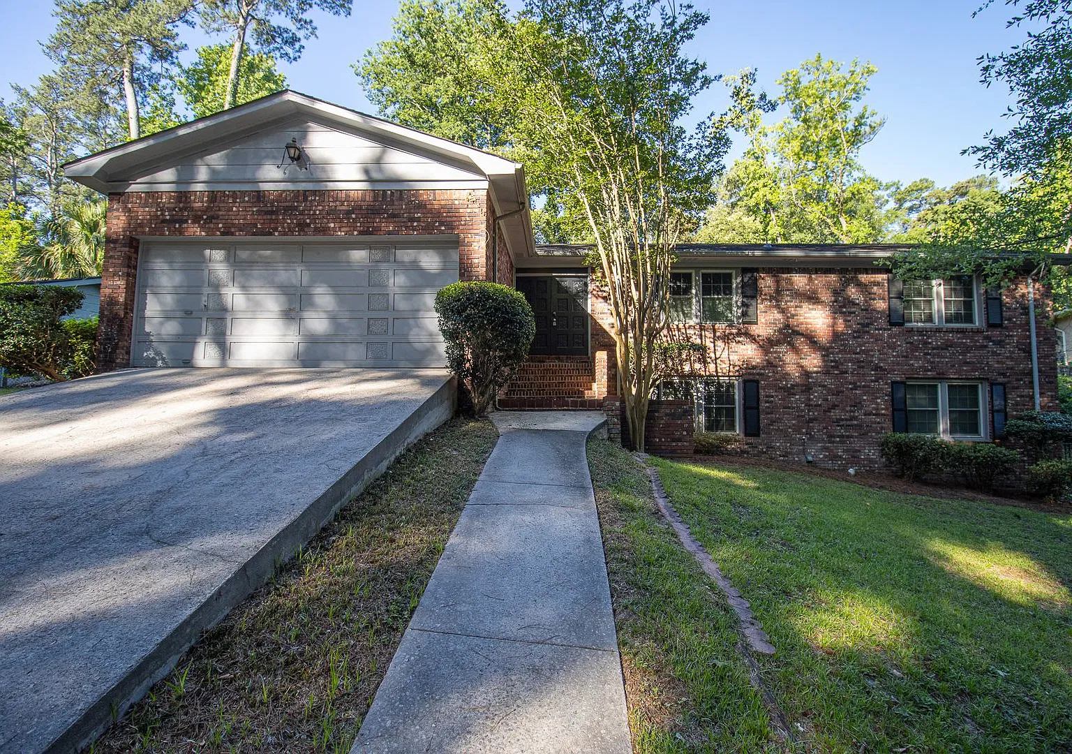 Renovated 5BR Home Minutes from Downtown Columbia | Two Full Kitchens + Fenced Yard ~ Available A... — Photo 1