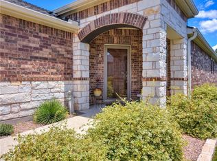 412 Kickapoo Creek Ln, Georgetown, TX 78633