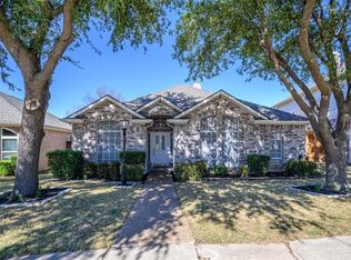 3513 Lark Meadow Way, Dallas, TX 75287