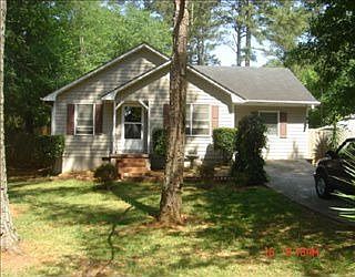 1st image of 333 Lakeshore Dr