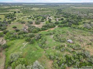 700 Hidden Meadows Dr, Poteet, TX 78065