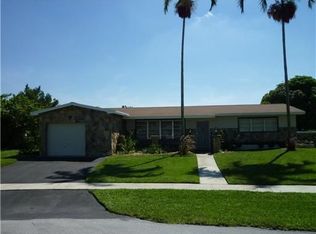 291 NW 96th Ave, Pembroke Pines, FL 33024