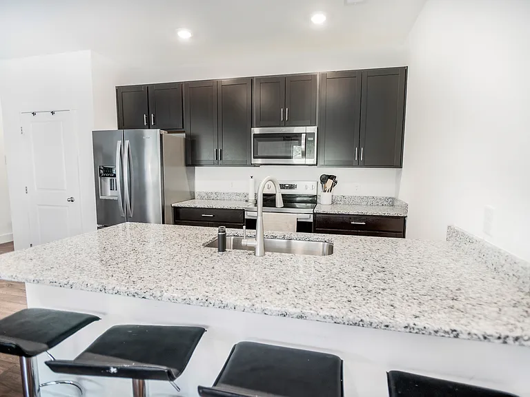 3517 Bisham Wood Ln — Photo 8