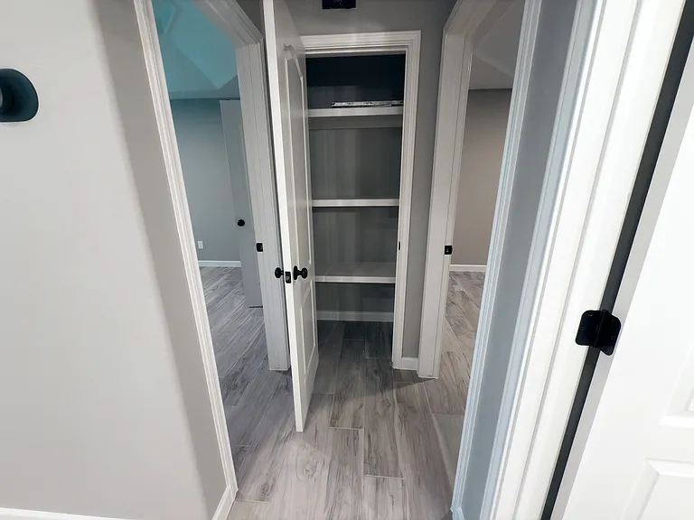 614 Jasper St #B — Photo 7