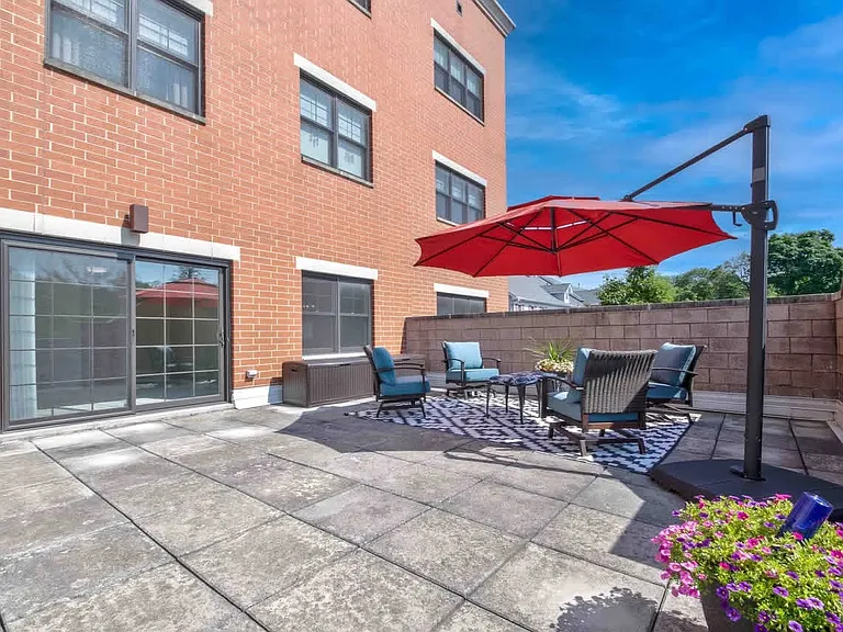 14 S Prospect St #211 — Photo 28