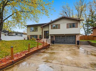 45 Oxby Ln, Waite Park, MN 56387