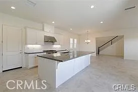 4 bed, 4.5 bath, 3313 sqft, $6,500 — Photo 4