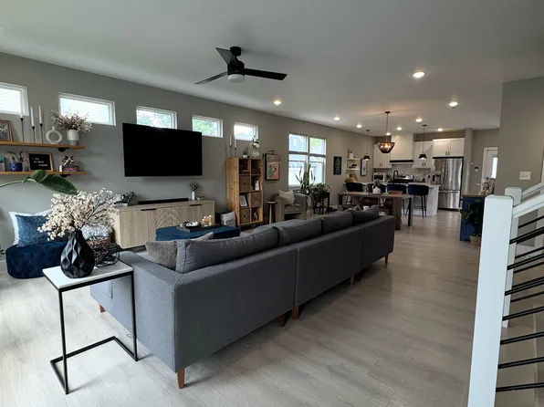 921 Laurel St Unit 6, Indianapolis, IN 46203