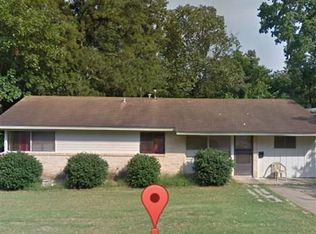 31 Belmar Dr, Little Rock, AR 72209