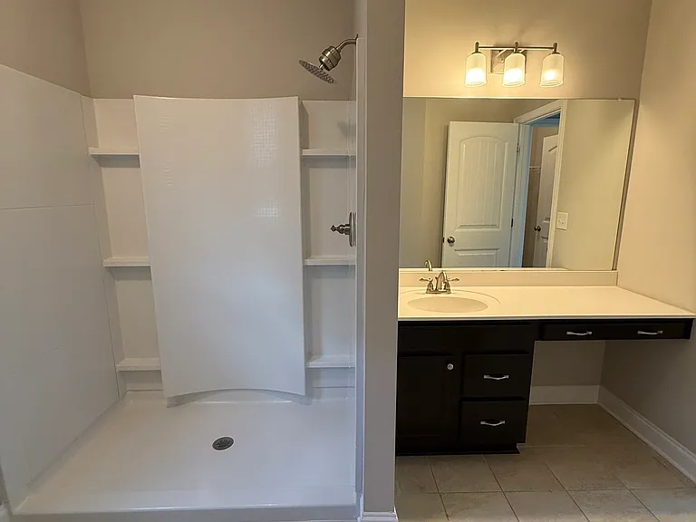 3210 Trowbridge Dr — Photo 21