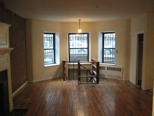 Rented by Magnone Real Estate | media 39