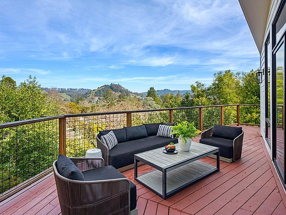 3rd image of 745 redwood Road