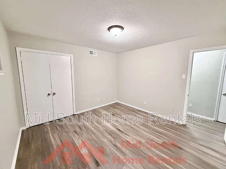 4077 Forest View Dr — Photo 15