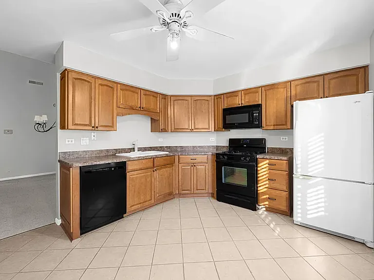 442 Kilkenny Ct #442 — Photo 5