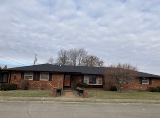 904 W 15th St, Anderson, IN 46016