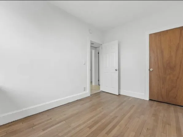 838 Roosevelt Avenue image 14 of 15