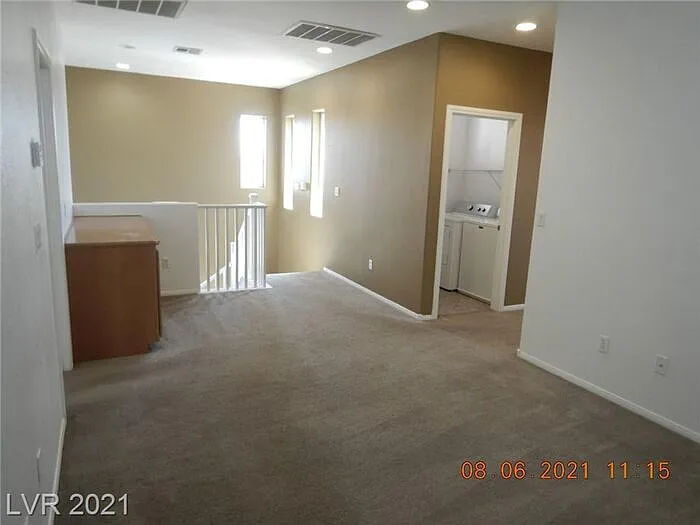 711 Taliput Palm Pl — Photo 13