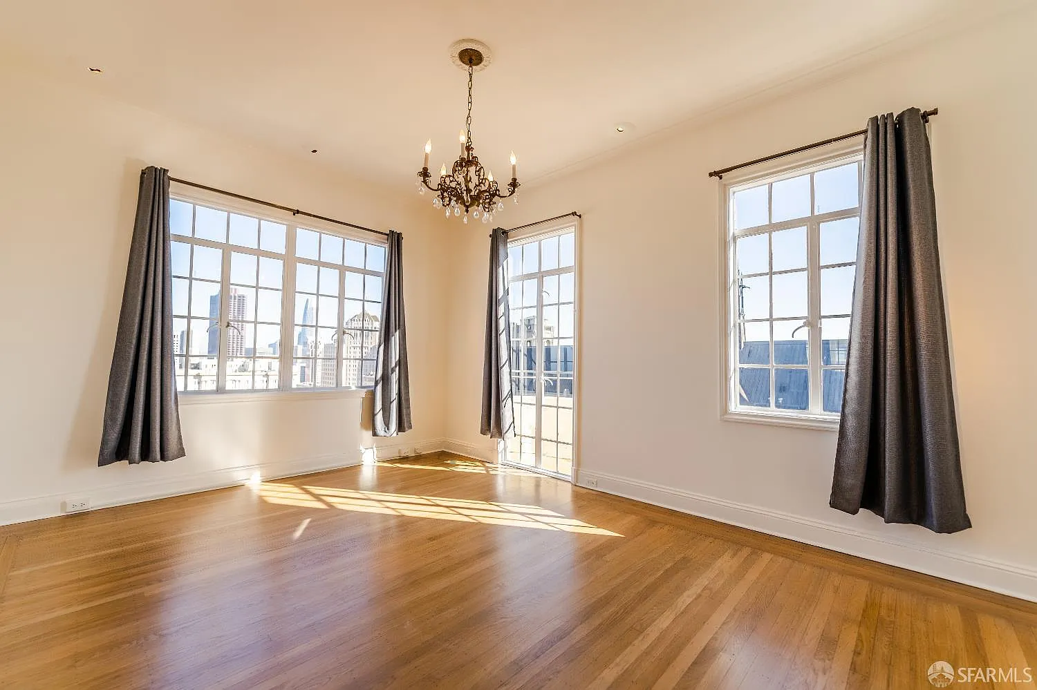 2 bed, 2.0 bath, $8,500 — Photo 2