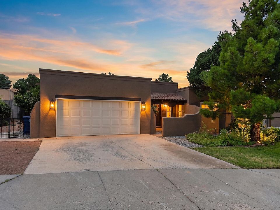 1st image of 13012 Calle De Sandias NE