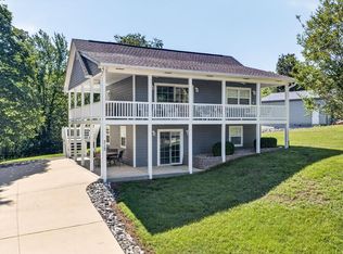 312 Cosby Parris Rd, Byrdstown, TN 38549