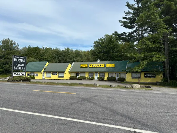 164 W Main Street, Searsport, ME 04974