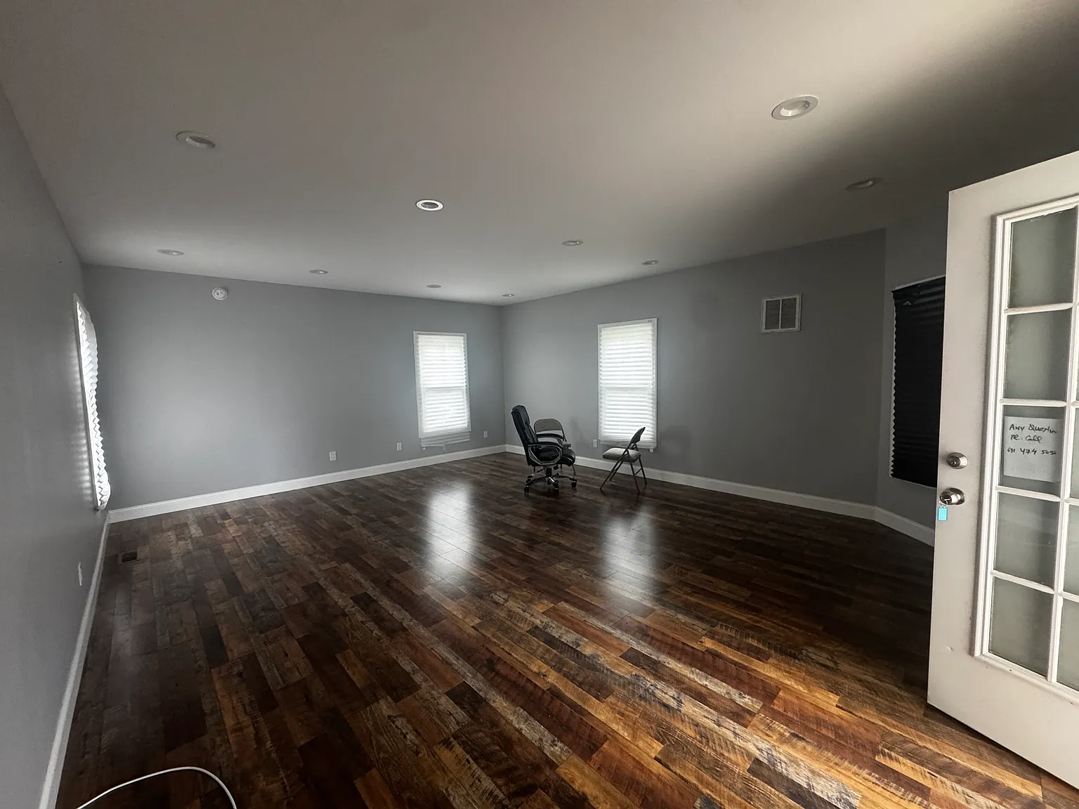 Studio, 650 sqft, $2,300 — Photo 2