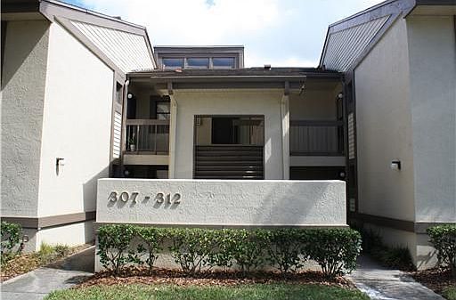 1st image of 309 Woodlake Wynde