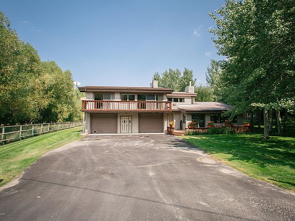 4th image of 875 Cache Creek Dr