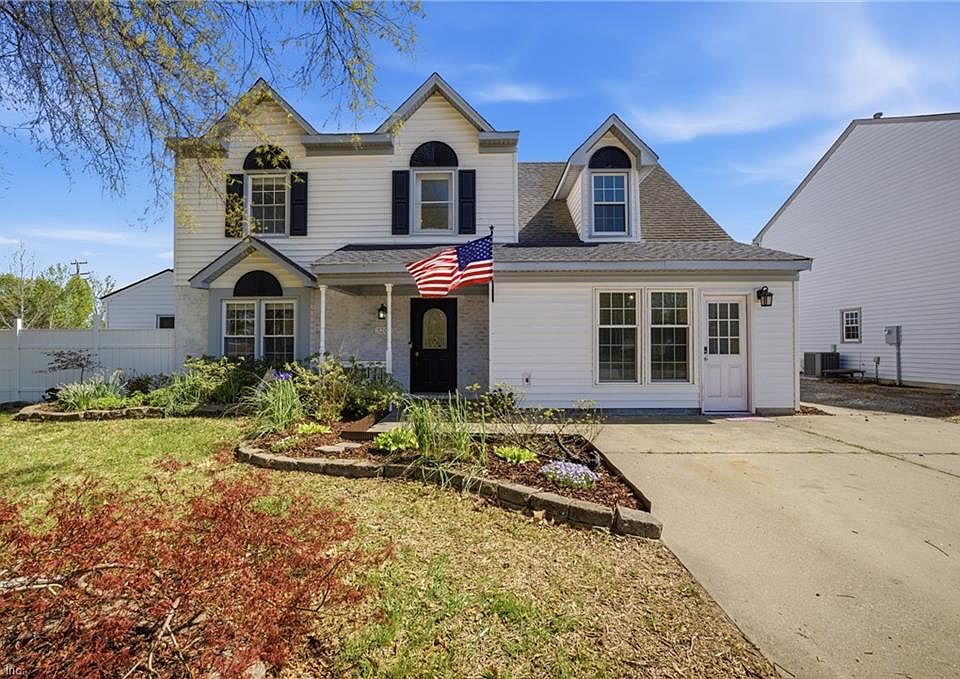 1st image of 3201 Barberry Ln