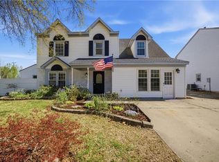3201 Barberry Ln, Virginia Beach, VA 23453