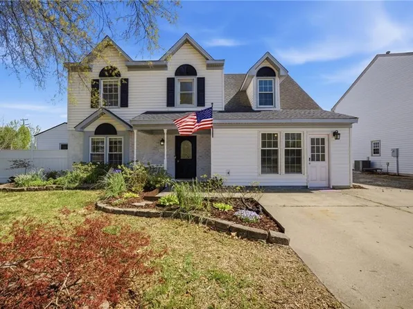 3201 Barberry Ln, Virginia Beach, VA 23453