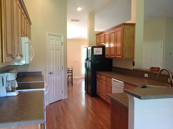 4th image of 3451 SE 186th Ave