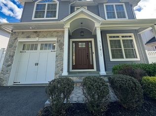 5 Lewis Pl, Westwood, NJ 07675