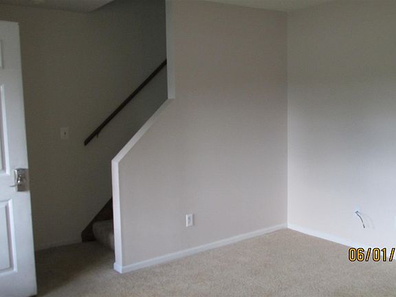 5th image of 1008 Saint Lawrence Dr #10