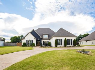 23 Westhaven Pl, Jackson, TN 38305