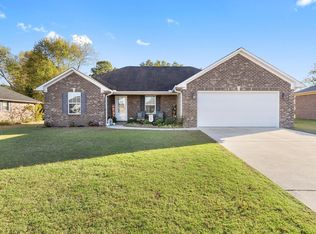 19032 Racheals Loop, Athens, AL 35611