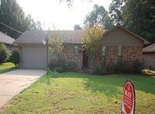 2512 Pearce St, Magnolia, AR 71753