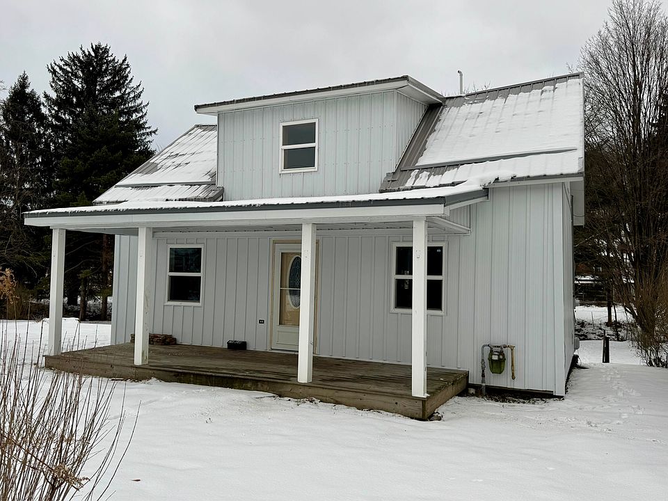 1st image of 216 Elk Run Ave