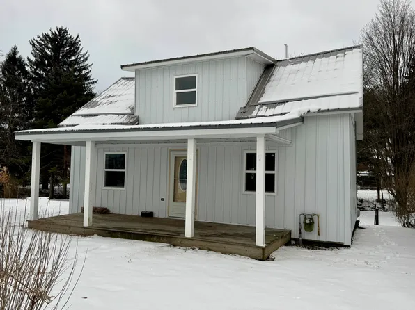 216 Elk Run Ave, Punxsutawney, PA 15767