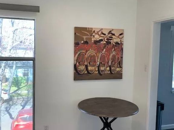 3rd image of 638 Howland Dr APT 3
