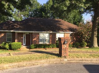 108 Dunhill Dr SW, Huntsville, AL 35824