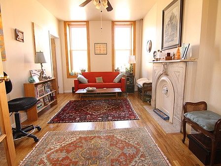1st image of 136 Jefferson Ave