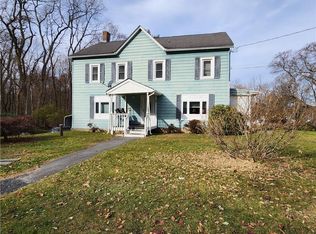 47 Neversink Dr, Port Jervis, NY 12771
