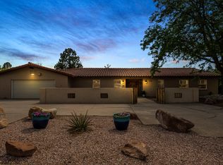 1325 Hertz Dr SE, Albuquerque, NM 87108