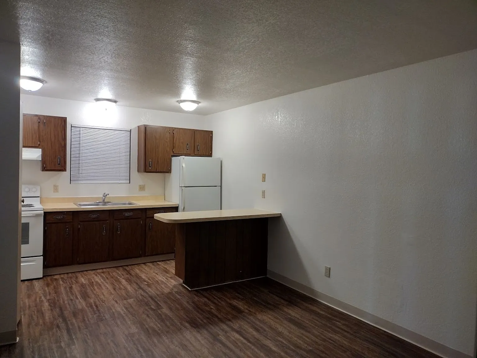 3520 E. 2nd Street #10 (85716) — Photo 2