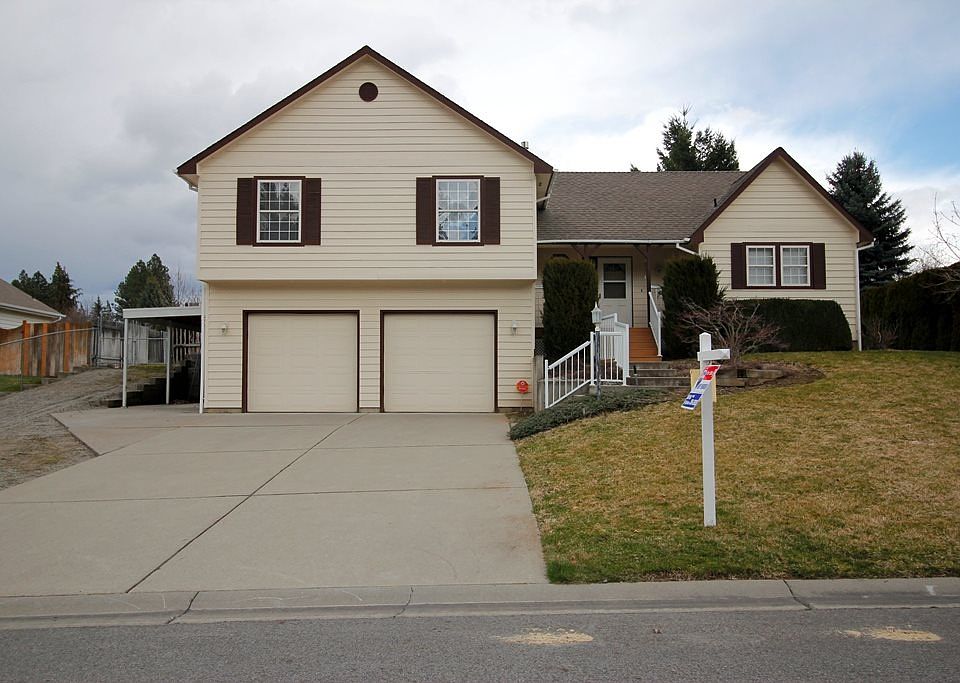 1st image of 3815 S Sunderland Dr