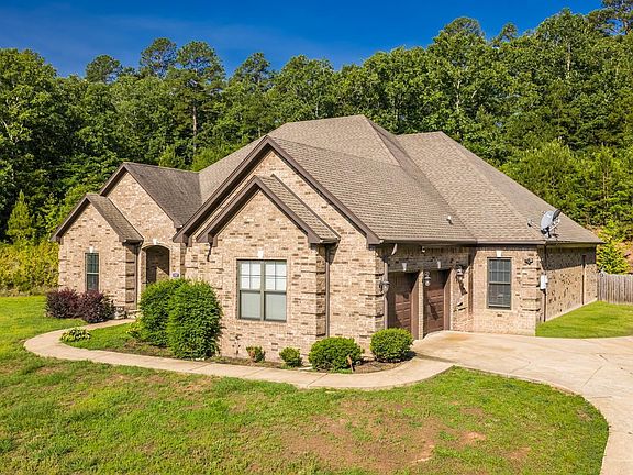 2nd image of 157 Hidden Valley Dr
