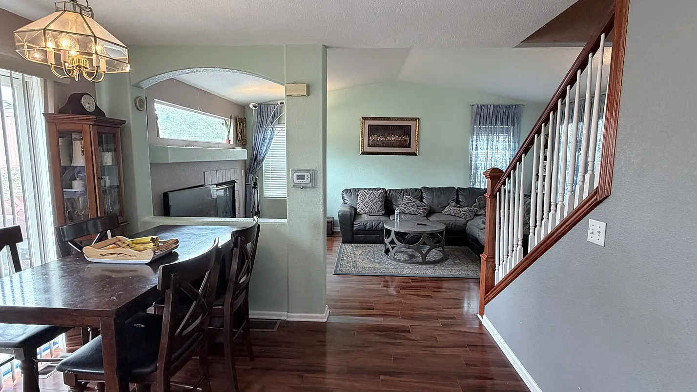 3 bed, 3.5 bath, 1576 sqft, $3,000 — Photo 4